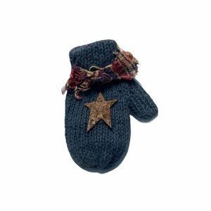 Vintage Rustic‎ Glove Pin Brooch Star Plaid Blue